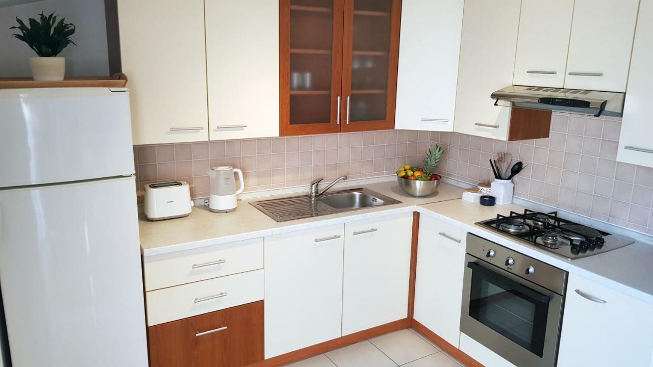 Sea View Apartment Elena Makarska Exterior photo